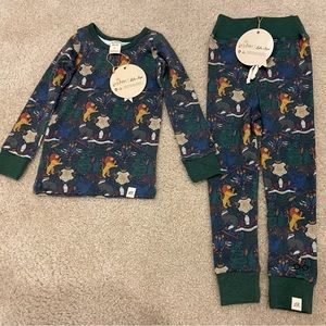 NWT Lulu and Roo (Little Road Co) Harry Potter Tapestry Print Pajamas 3T